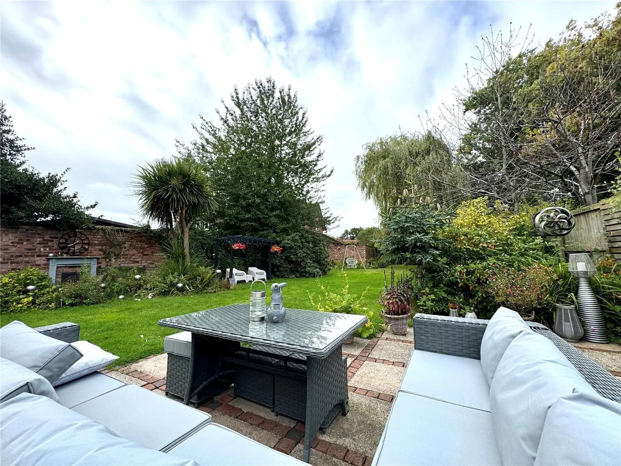 Greenfield Crescent, Chester, CH2, photo 32