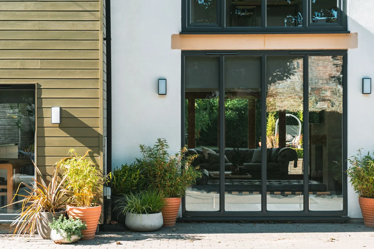 The Green, Hasland, S41, photo 25