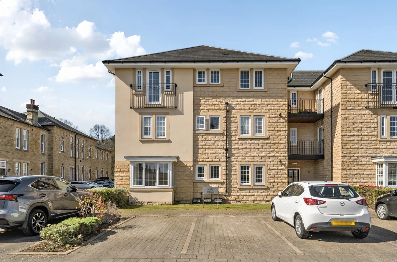 Norwood Drive, Menston, LS29, photo 10