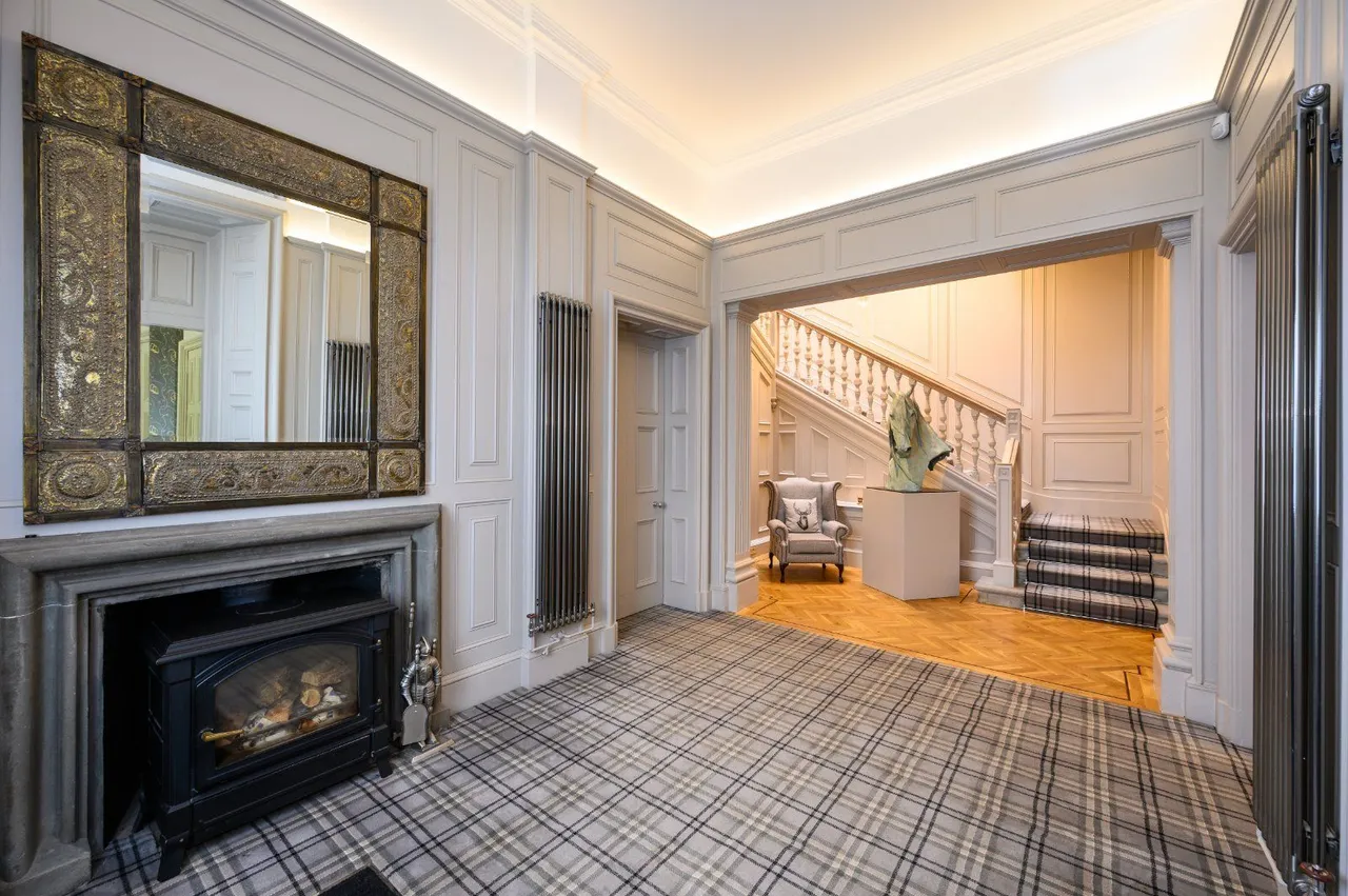 Ormiston Castle, Kirknewton, EH27, photo 20