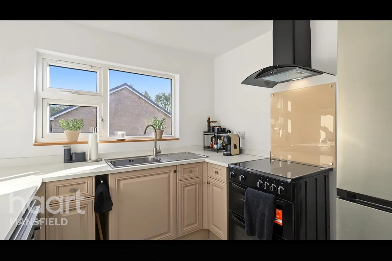 Bradley Close, Matlock, DE4, photo 5