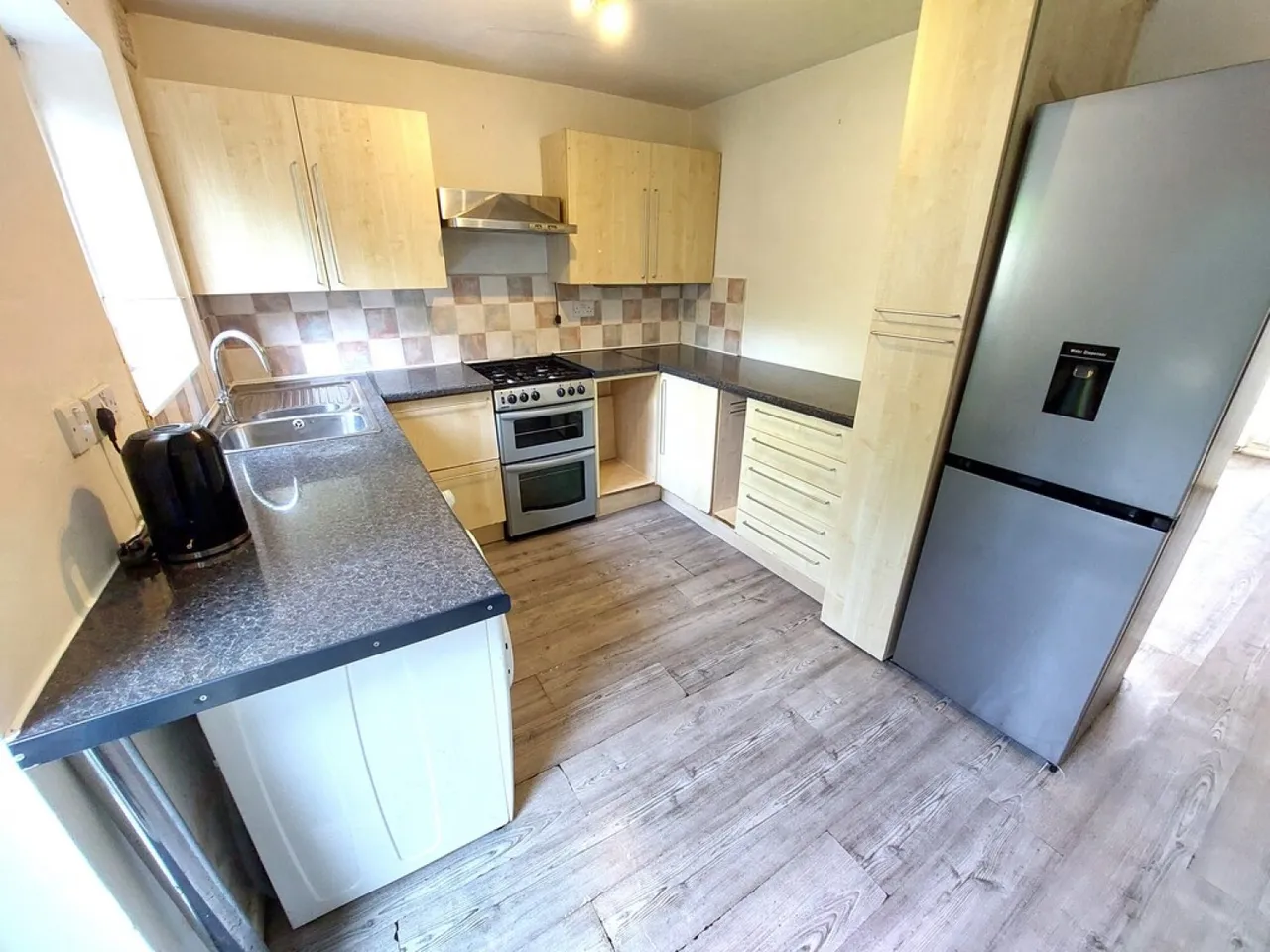 Higher Wood Street, Middleton, M24, photo 4