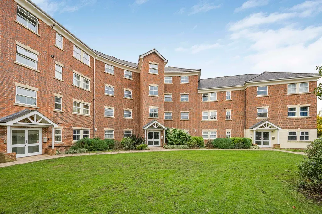 Morton Close, Uxbridge, photo 11