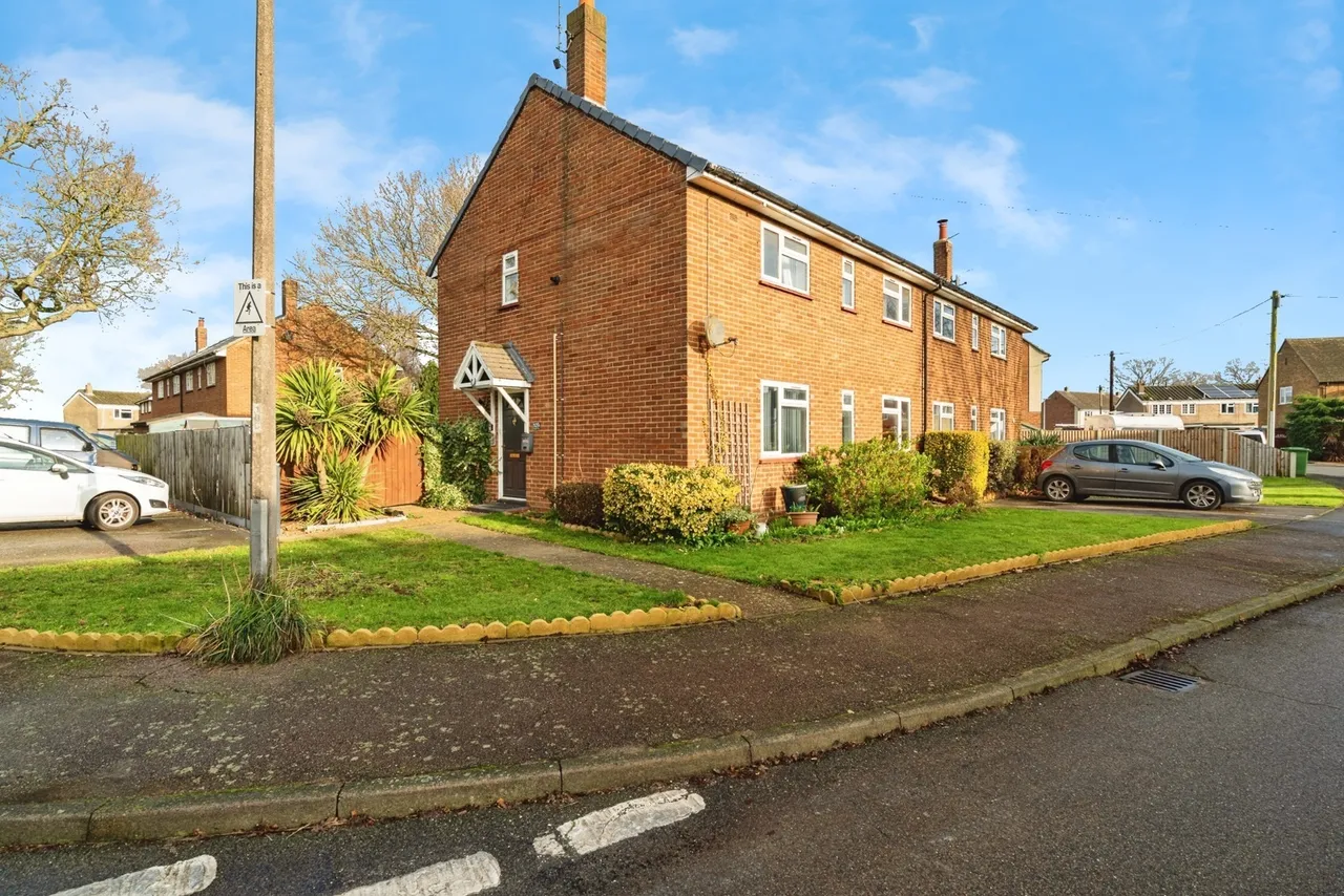 3 bed house for sale — Ormesby Road, Badersfield, Norwich, Norfolk, NR10