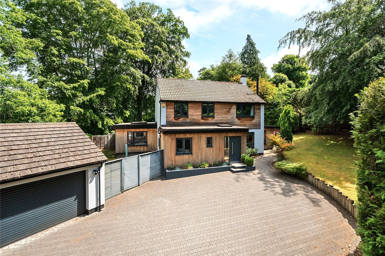 Portsmouth Road, Camberley, GU15, photo 20