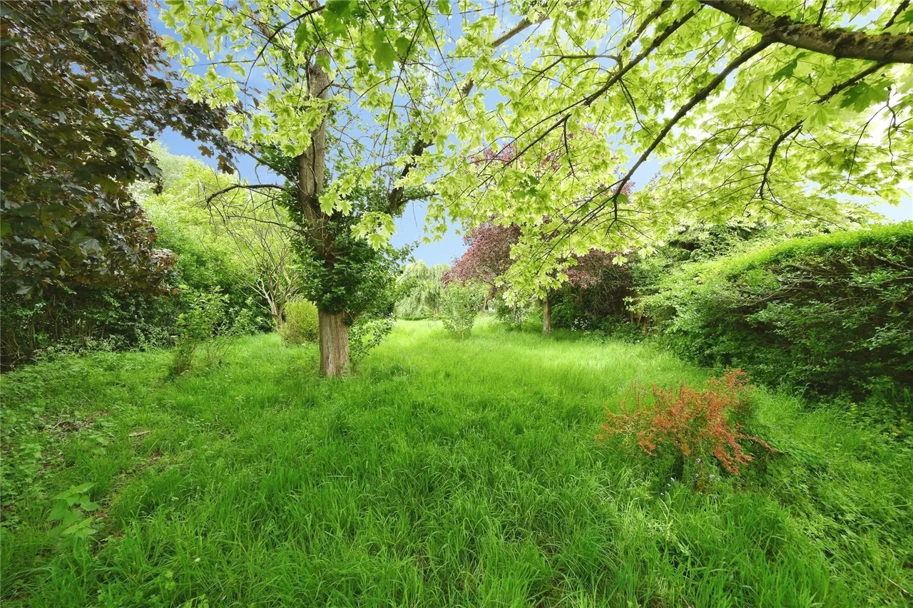 Tuxford Road, Boughton, Newark, Nottinghamshire, NG22, photo 5