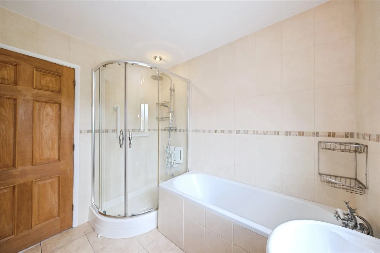 Tuxford Road, Boughton, Newark, Nottinghamshire, NG22, photo 16