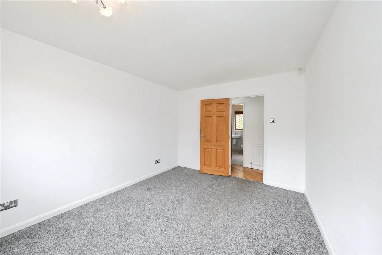 Tuxford Road, Boughton, Newark, Nottinghamshire, NG22, photo 11