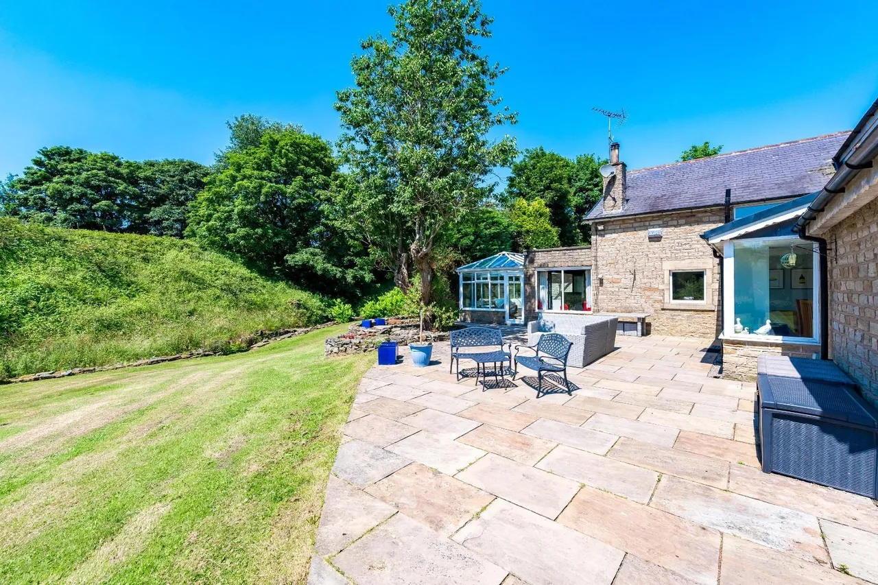 Chapel House, Whittlestone Head, photo 52