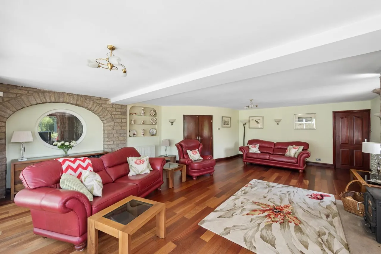 Chapel House, Whittlestone Head, photo 11