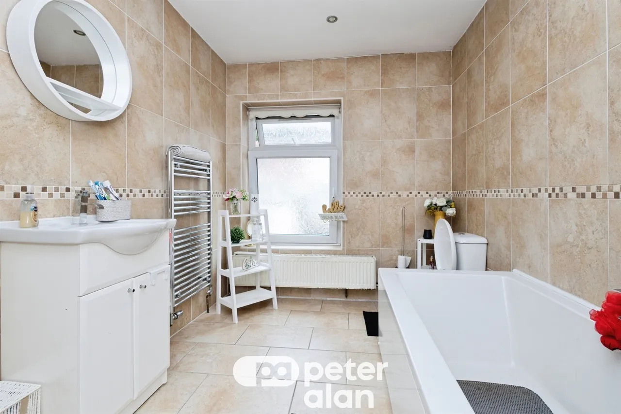 Glasbrook Terrace, Mountain Ash, CF45, photo 11
