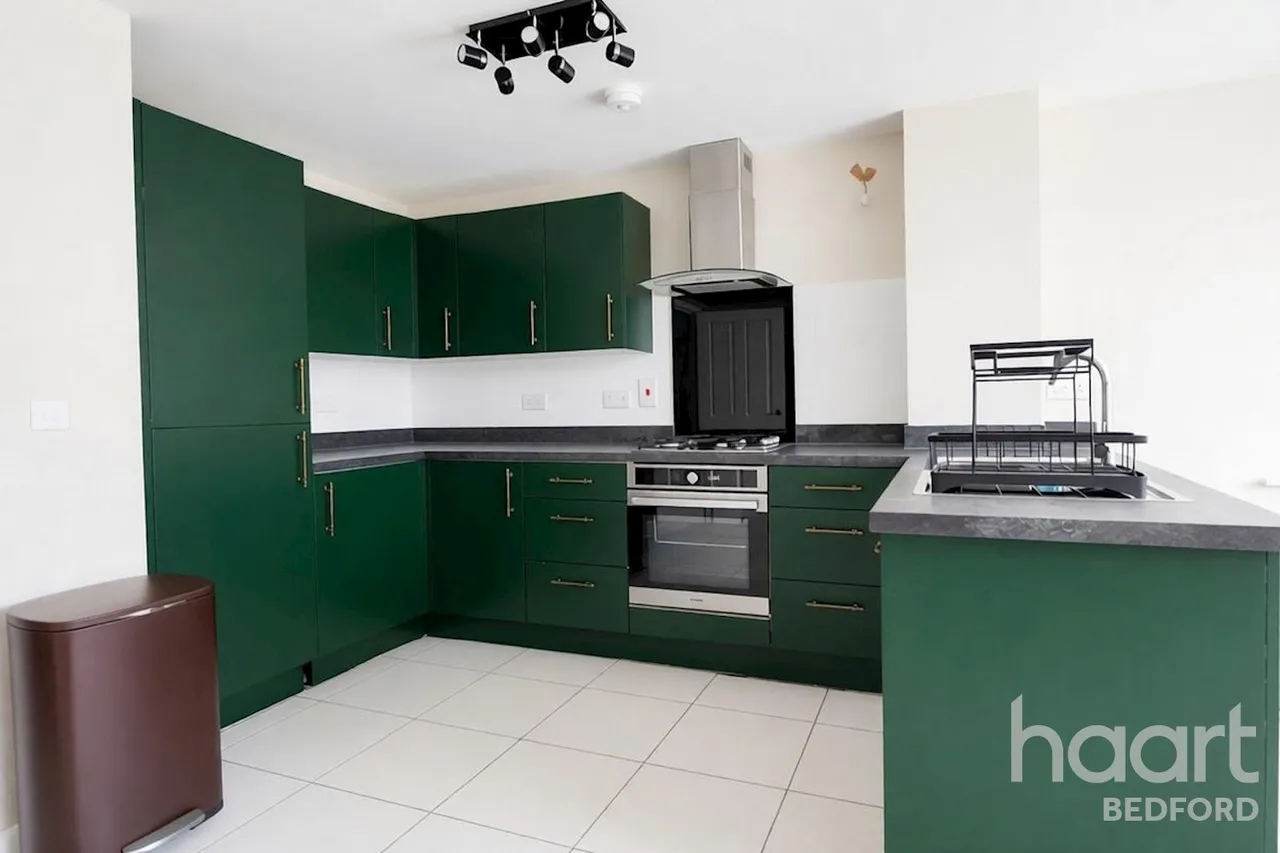 Dragonfly Crescent, Bedford, MK40, photo 5