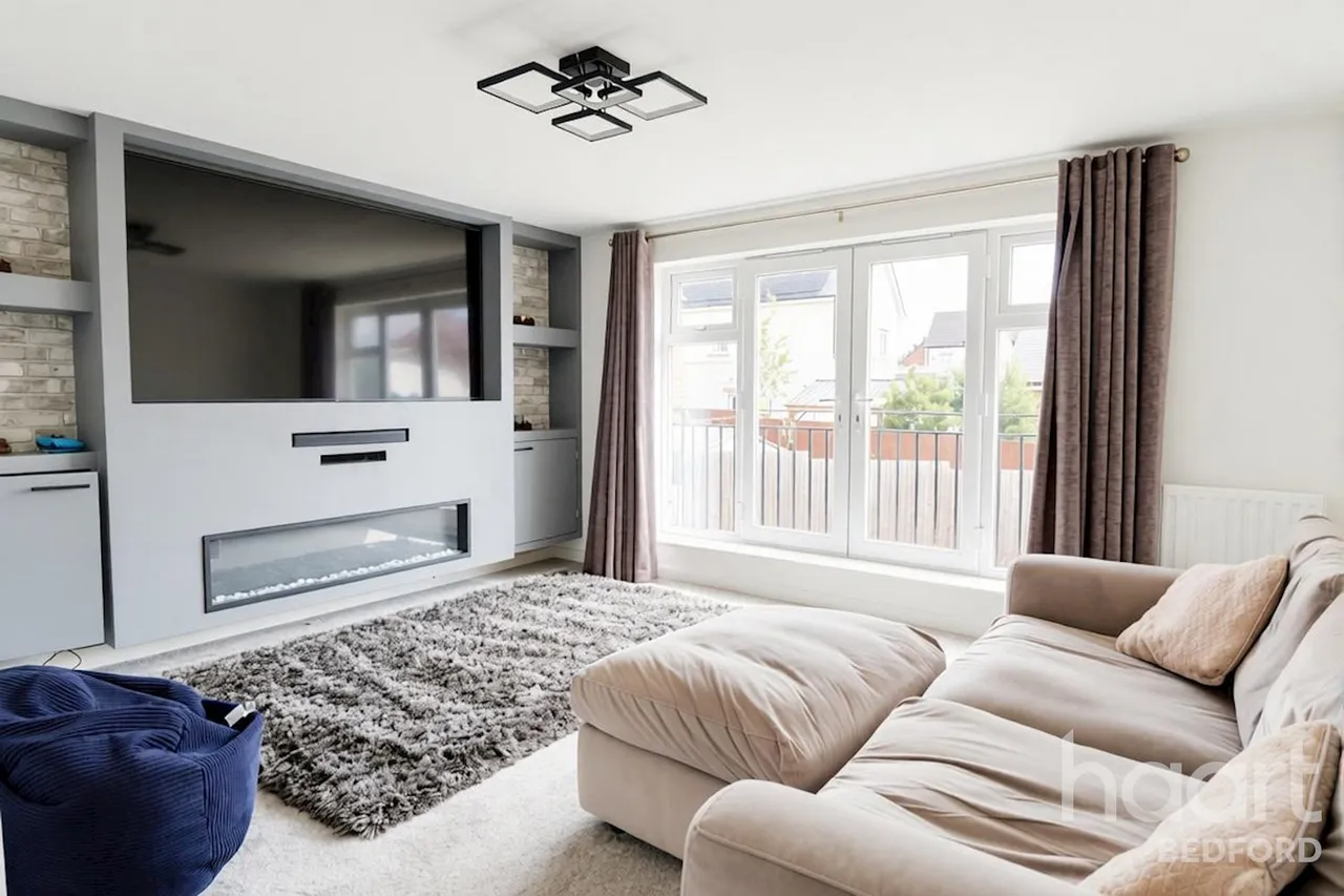 Dragonfly Crescent, Bedford, MK40, photo 11