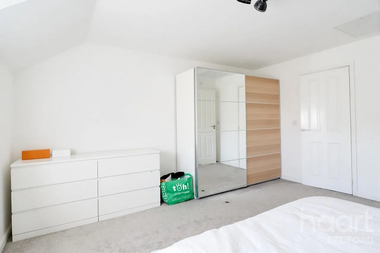 Dragonfly Crescent, Bedford, MK40, photo 18