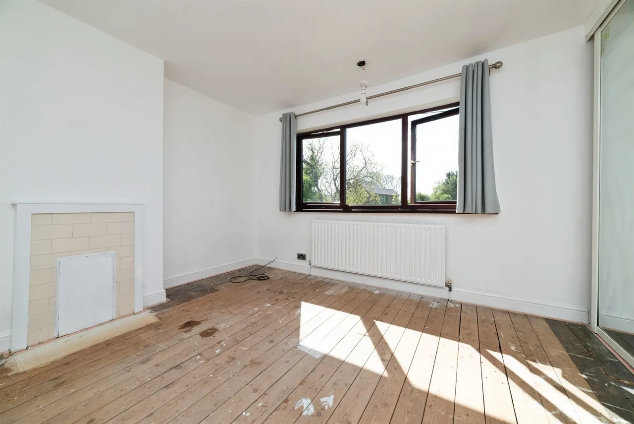 Main Road, Bilton, Hull, photo 9