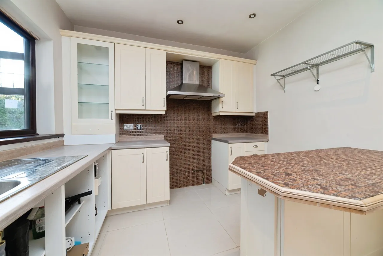 Main Road, Bilton, Hull, photo 5