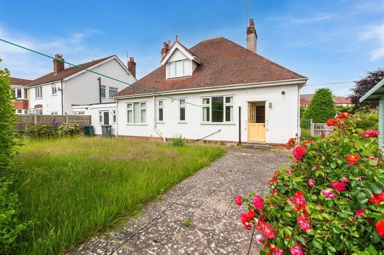 Broadway, Rhos on Sea, LL28, photo 11