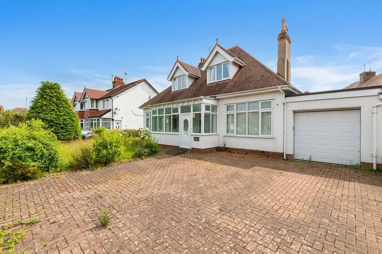 Broadway, Rhos on Sea, LL28, photo 14