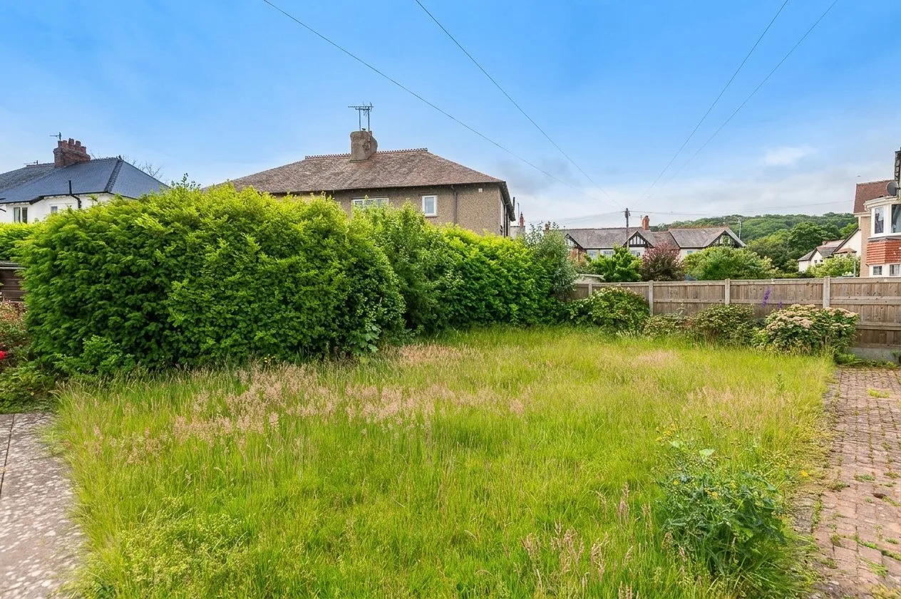 Broadway, Rhos on Sea, LL28, photo 3