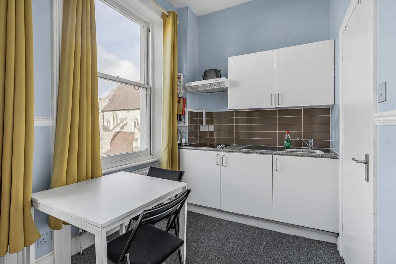 Castletown Road, West Kensington, London, W14, photo 6