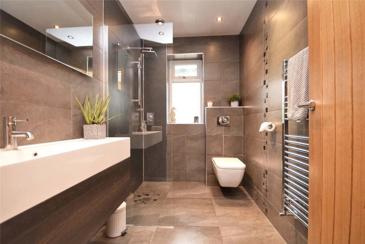 Tower Road, Blackburn, BB2, photo 12
