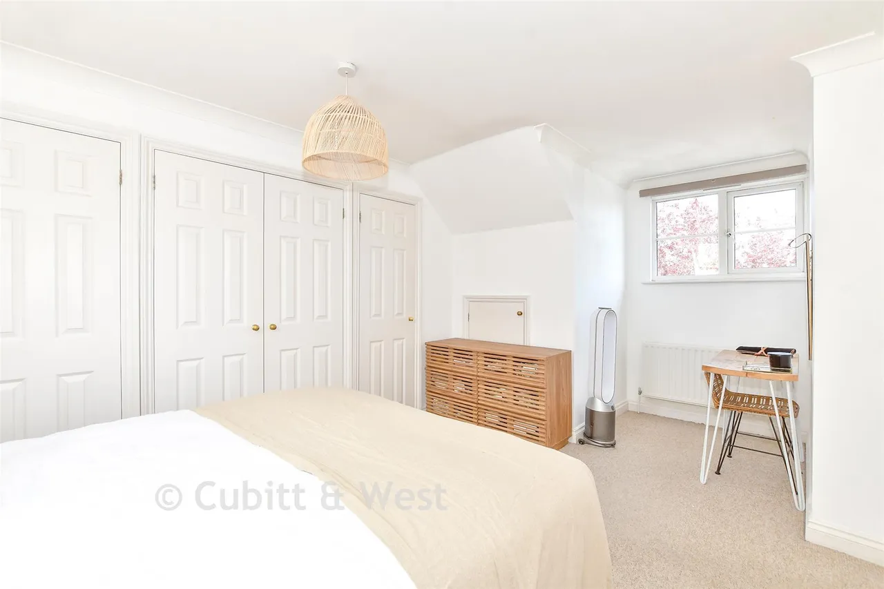 Victoria Road, Hayling Island, PO11, photo 10