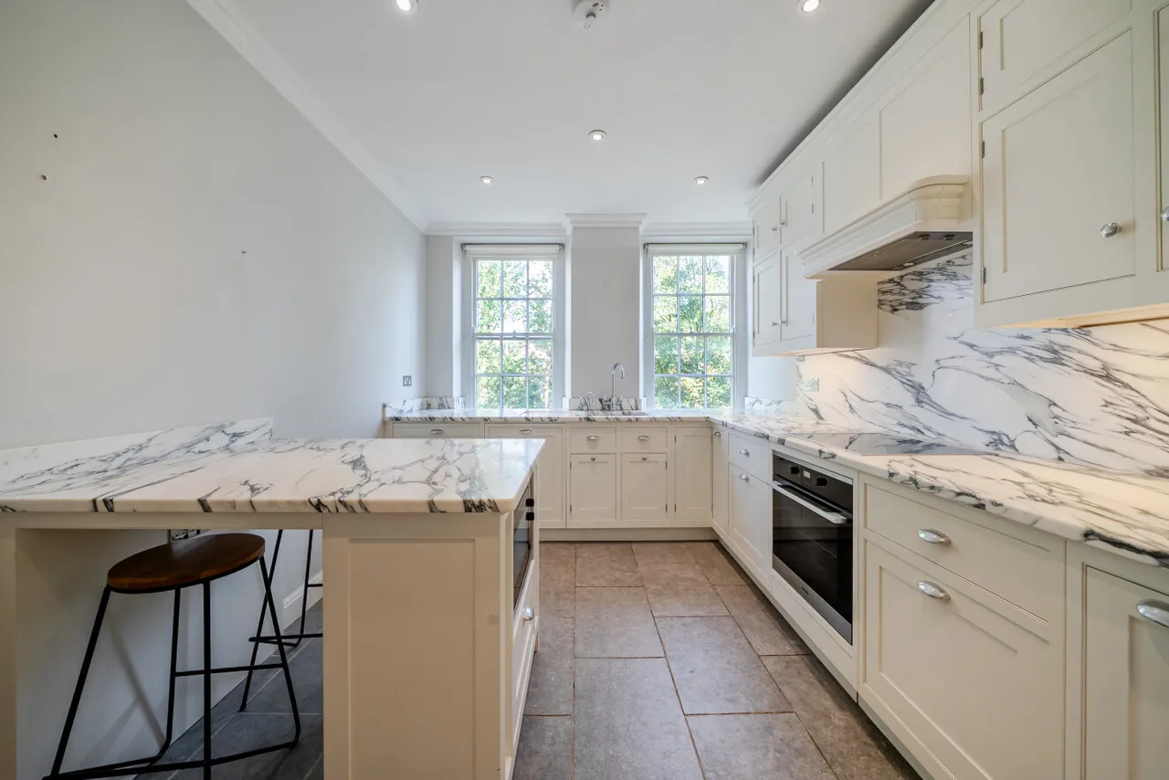 Clapham Common North Side, Clapham, SW4, photo 14