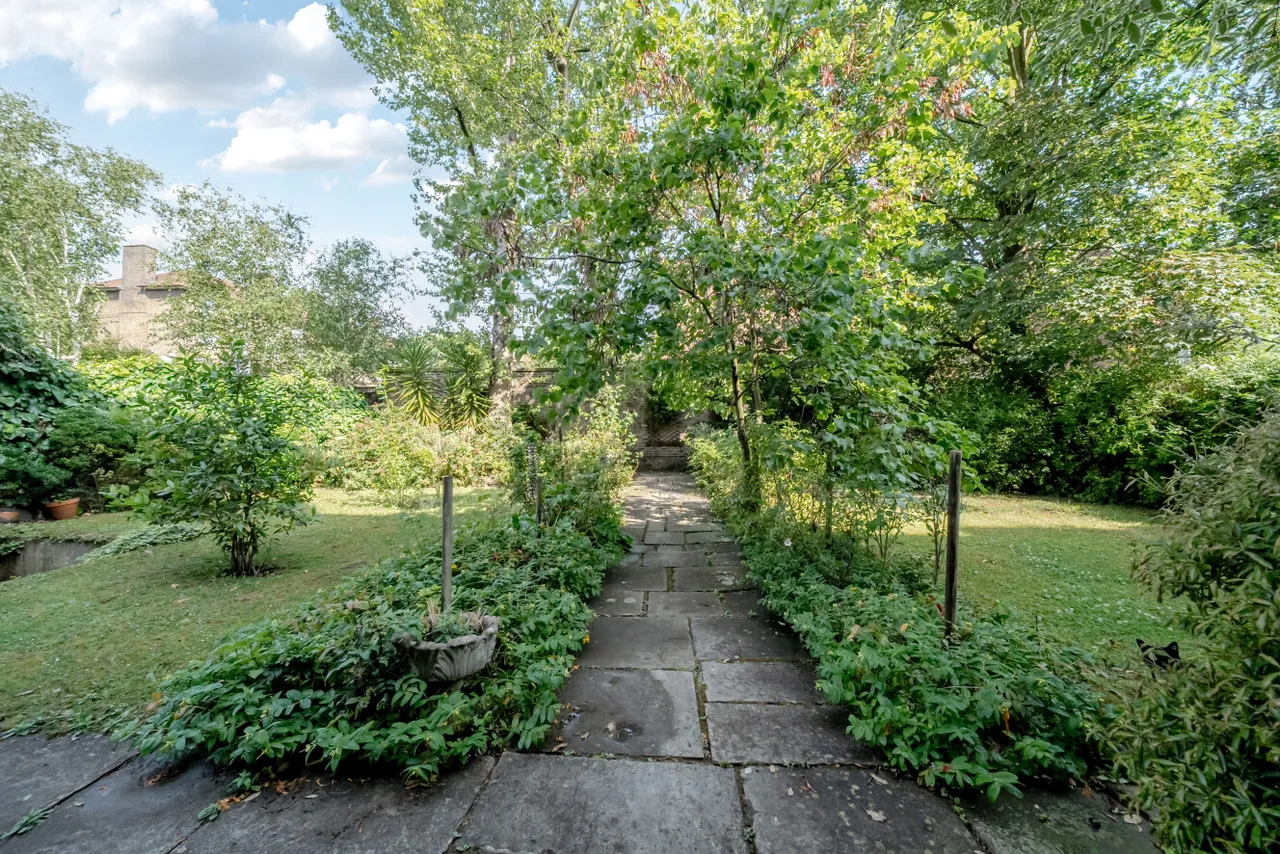 Clapham Common North Side, Clapham, SW4, photo 9