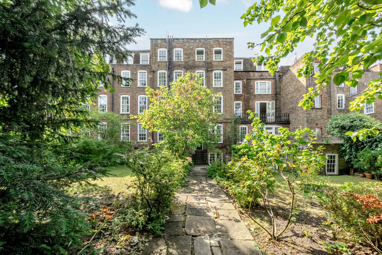 Clapham Common North Side, Clapham, SW4, photo 20