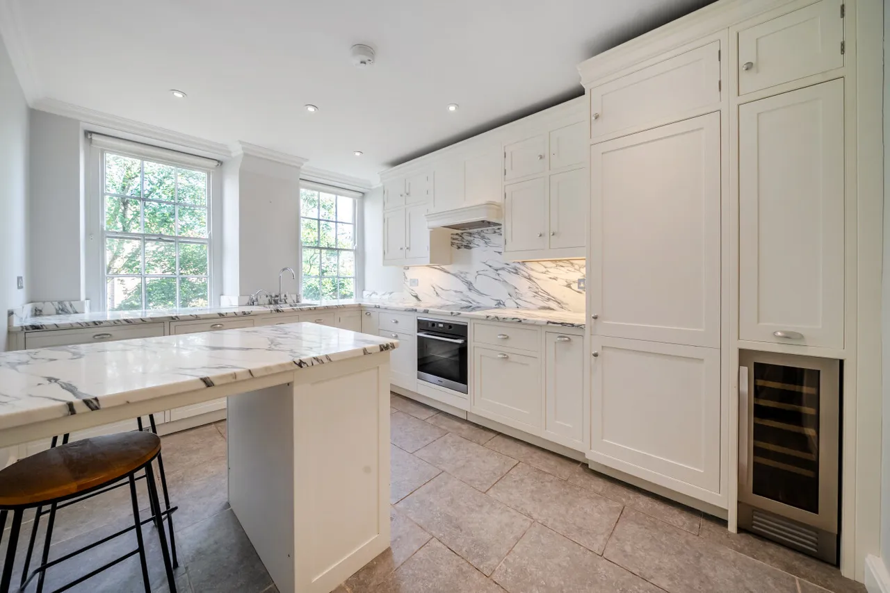 Clapham Common North Side, Clapham, SW4, photo 16