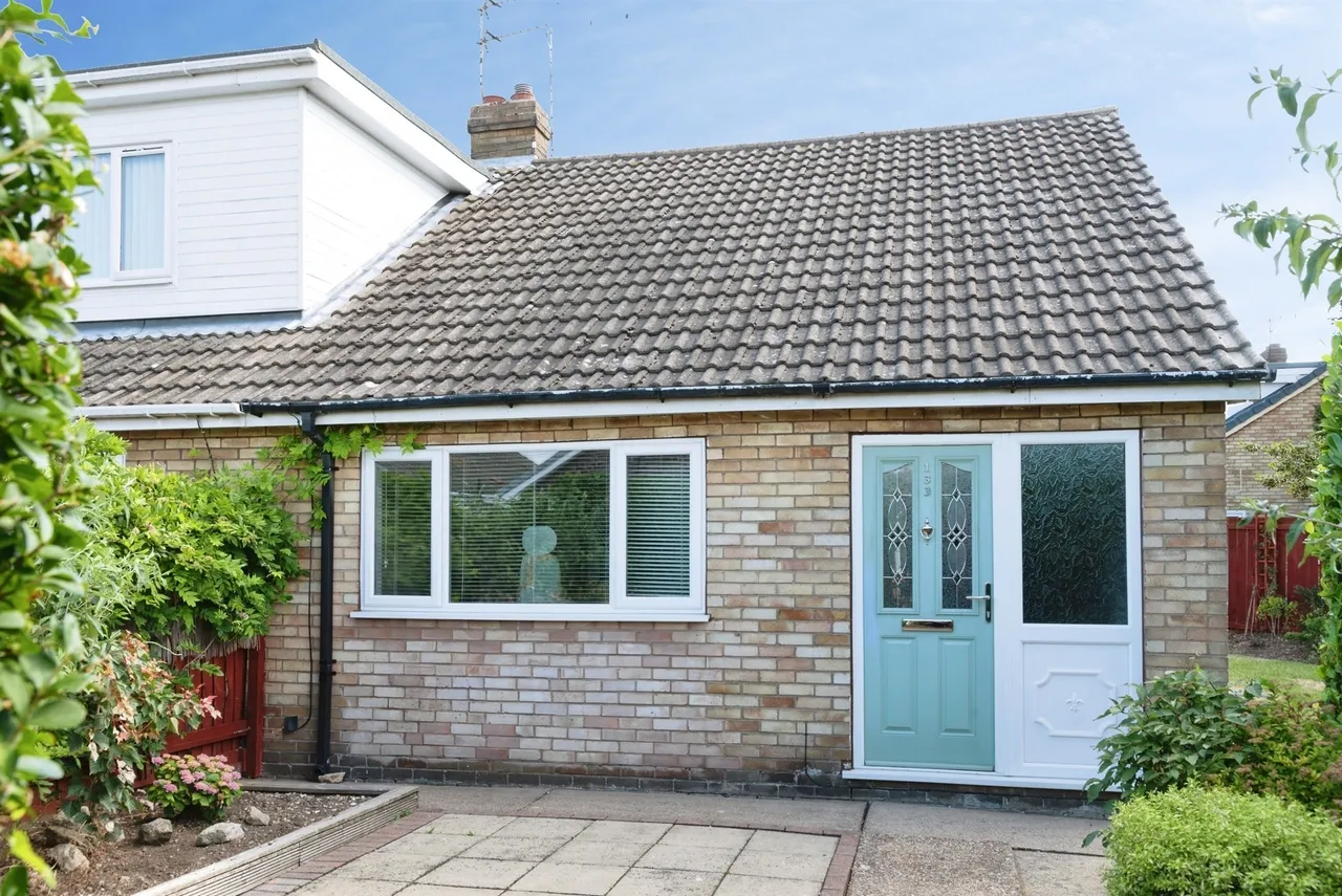 2 bed house for sale — Grizedale, Hull