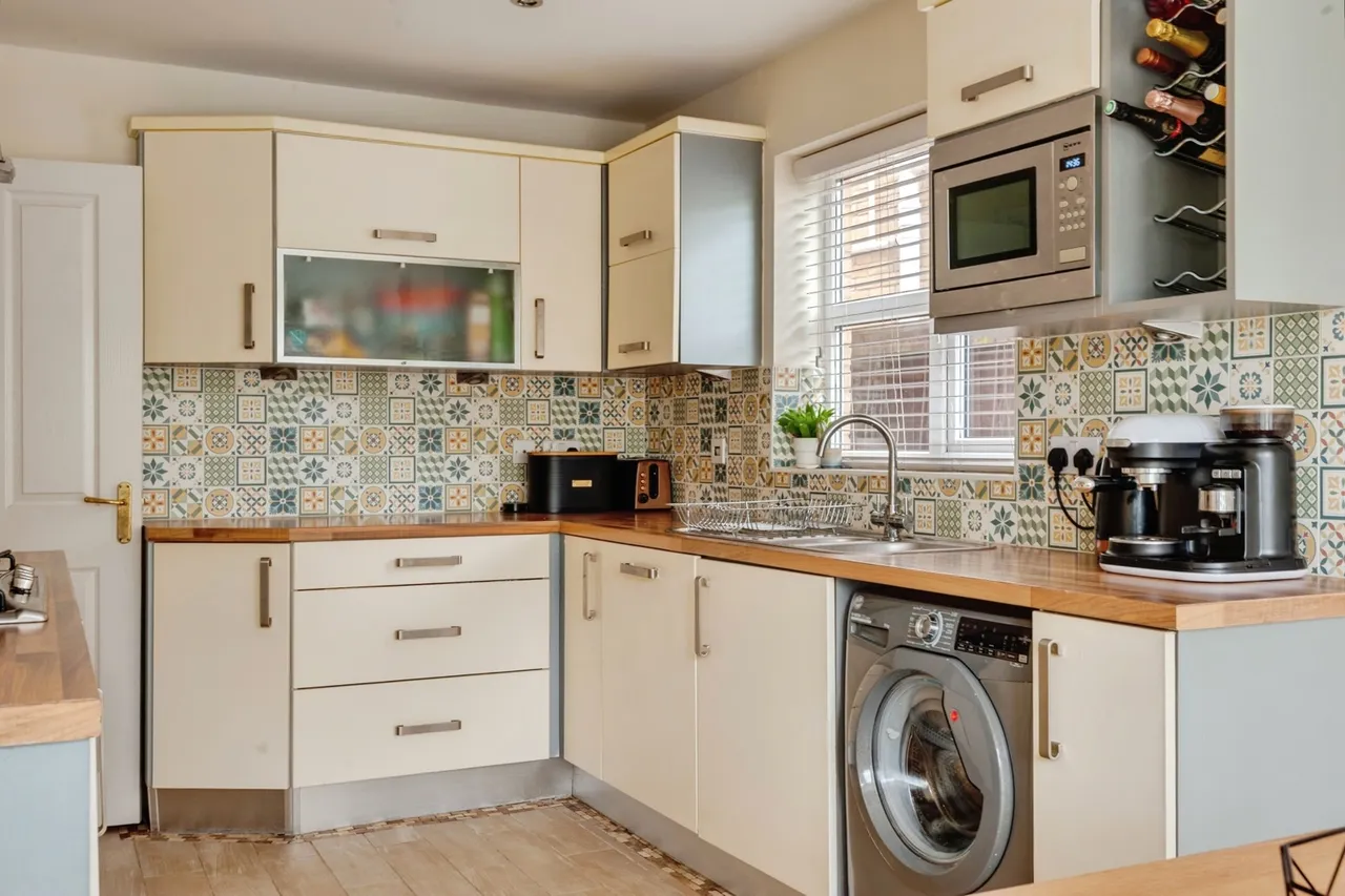 Lees Lane, Liverpool, L12, photo 8