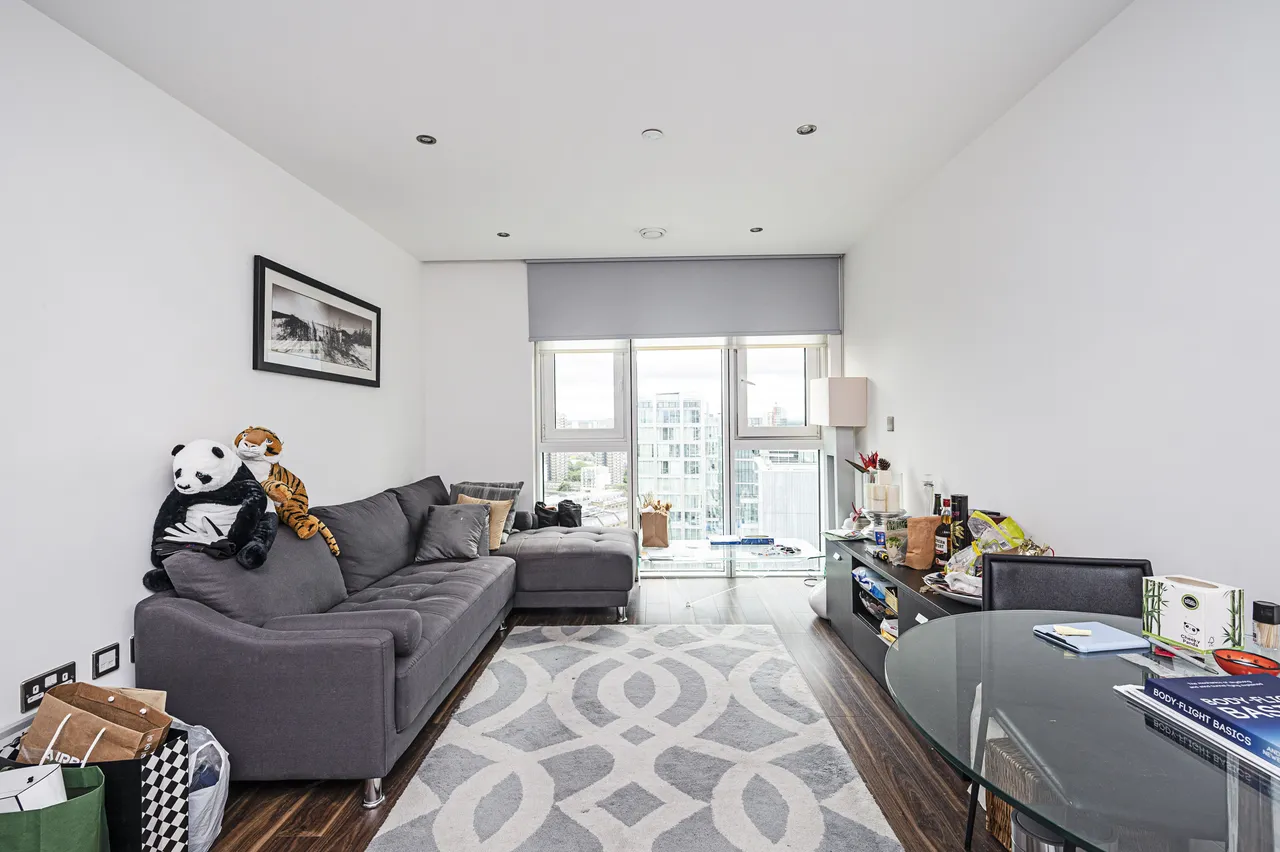 Apartment 2206, Altitude Point, 71 Alie Street, London, photo 2