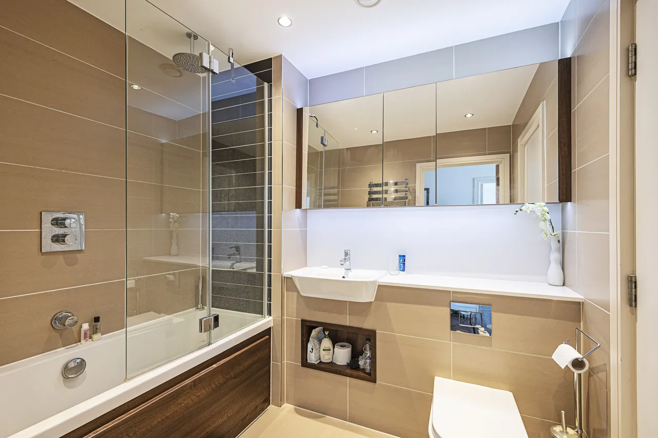 Apartment 2206, Altitude Point, 71 Alie Street, London, photo 5