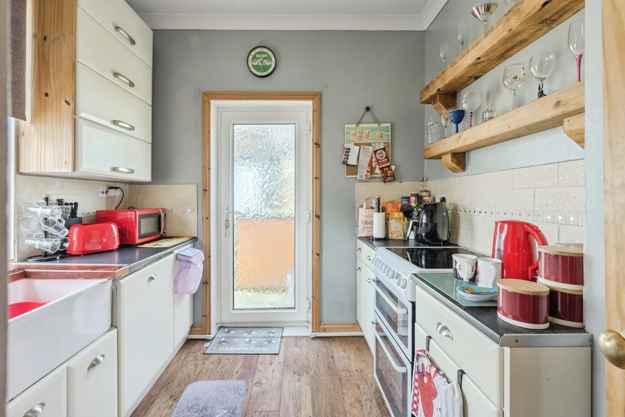 Ronald Terrace, Plymouth, PL2, photo 5