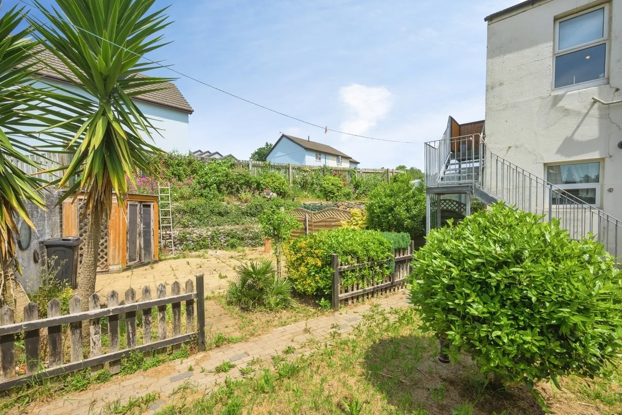 Ronald Terrace, Plymouth, PL2, photo 8