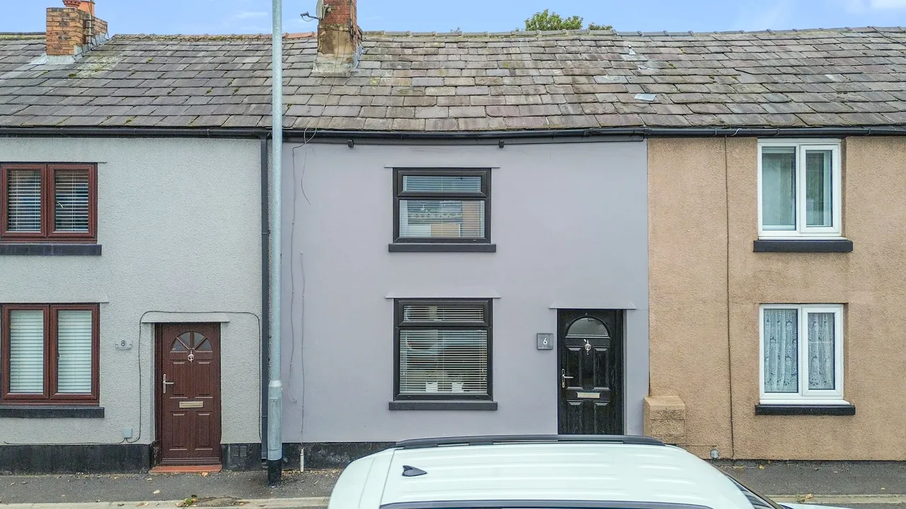Winwick Lane, Lowton, Warrington, Warrington, WA3 1LS, photo 5