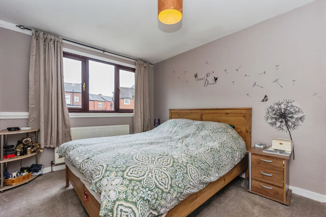 Parry Walk, Ashton-Under-Lyne, OL6, photo 12