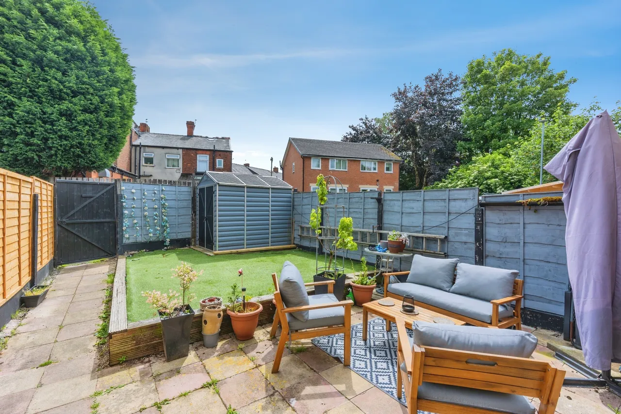 Parry Walk, Ashton-Under-Lyne, OL6, photo 2