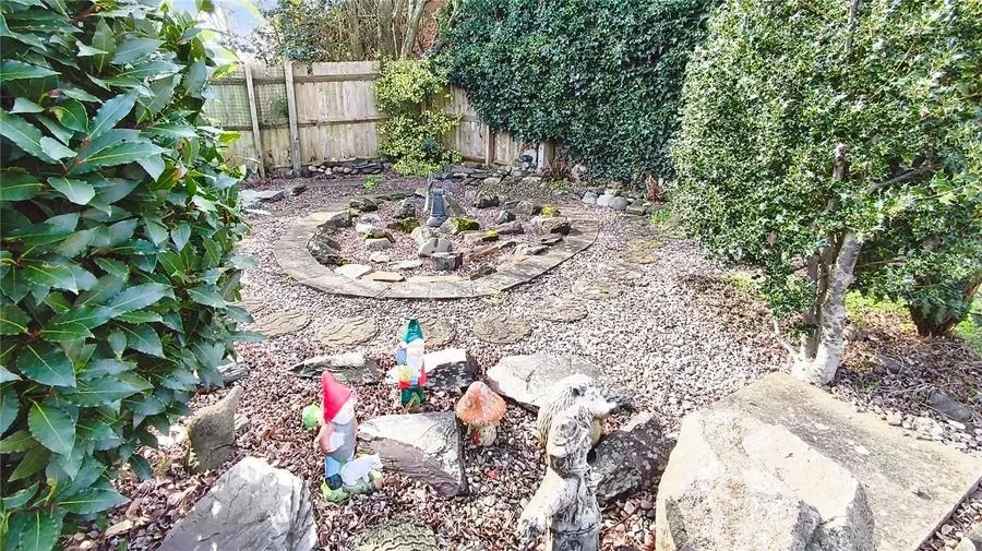 Bells Lane, Birmingham, B14, photo 20