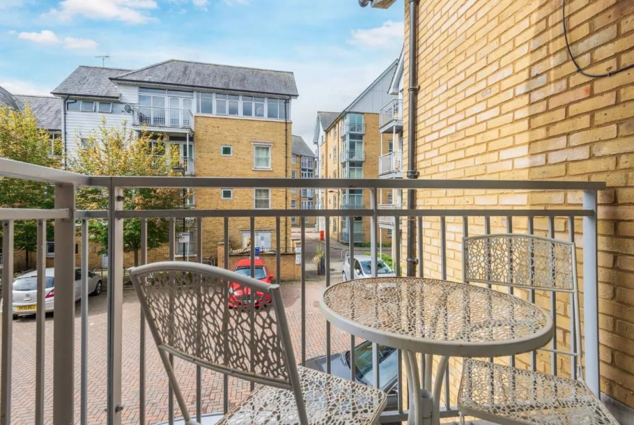 Bingley Court, Canterbury City Centre, Canterbury CT1, photo 4