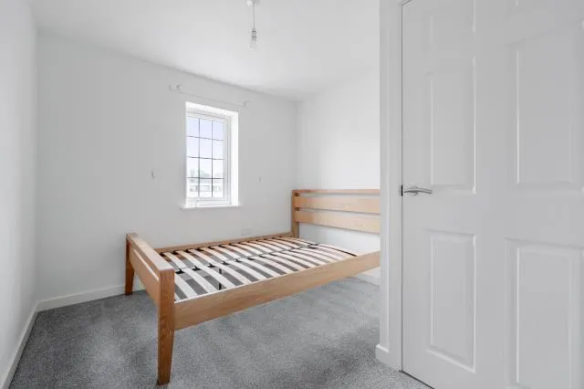 Martingale Grove, Arborfield Green, RG2, photo 14