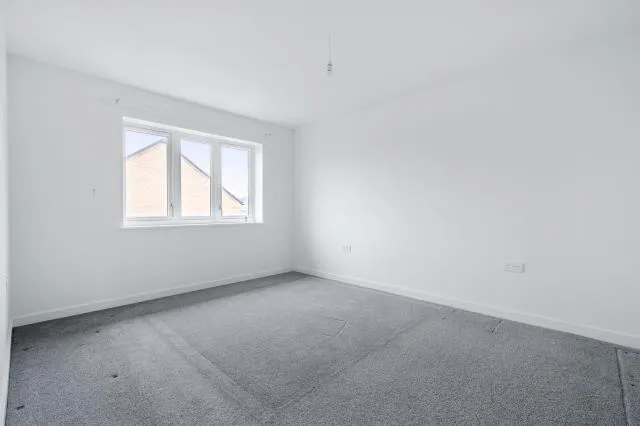 Martingale Grove, Arborfield Green, RG2, photo 9