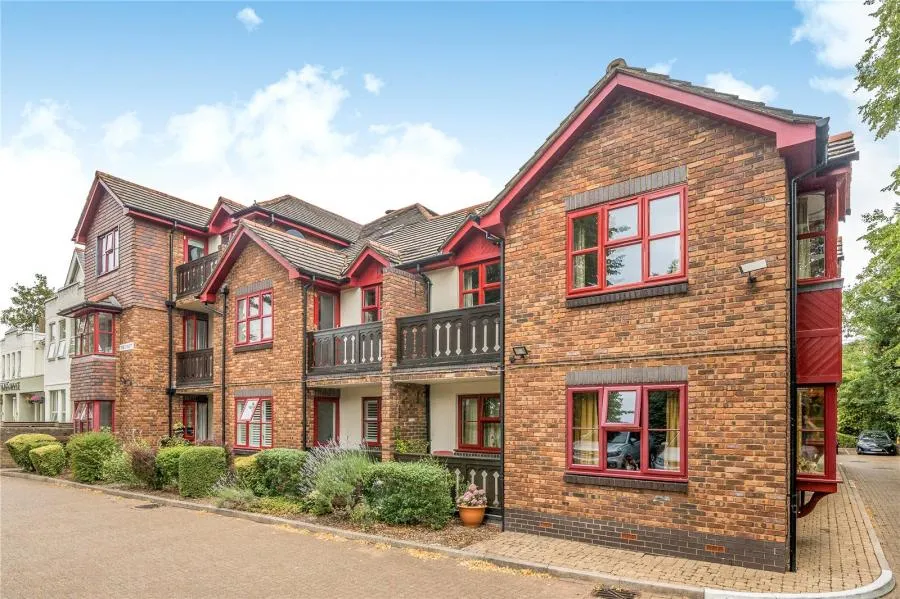 College Road, Epsom, KT17, photo 8