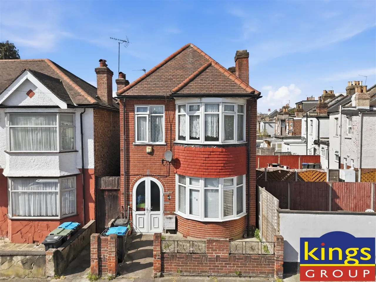 3 bed house for sale, Middlesborough Road, Edmonton, N18