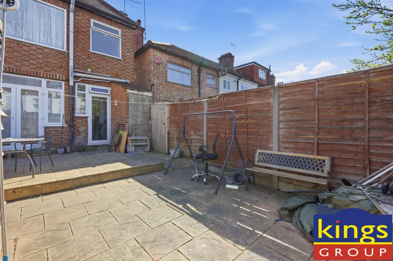 Middlesborough Road, Edmonton, N18, photo 14