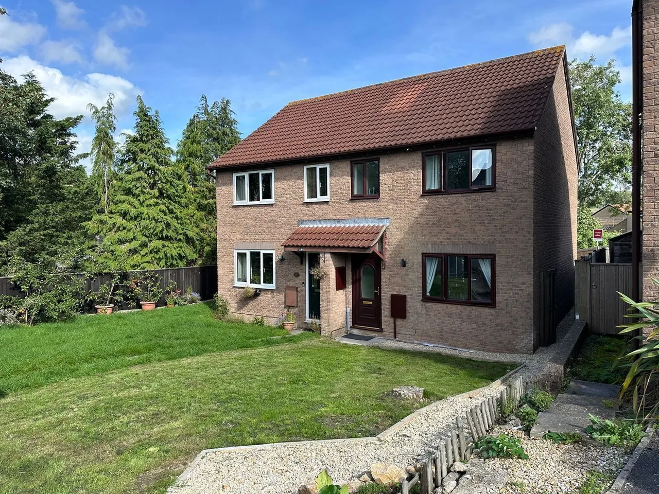3 bed house for sale, Naisholt Road, Shepton Mallet, BA4