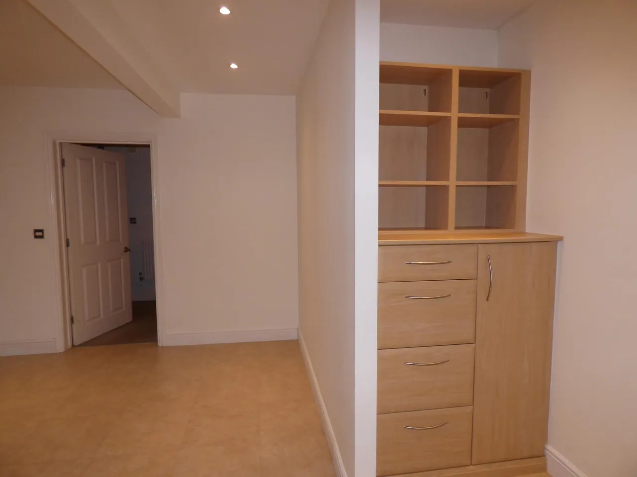 Greensleeves Drive, Brentwood, CM14, photo 8
