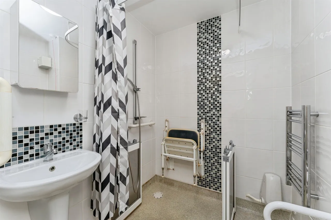 Arkle Court, Vicars Cross, CH3, photo 13