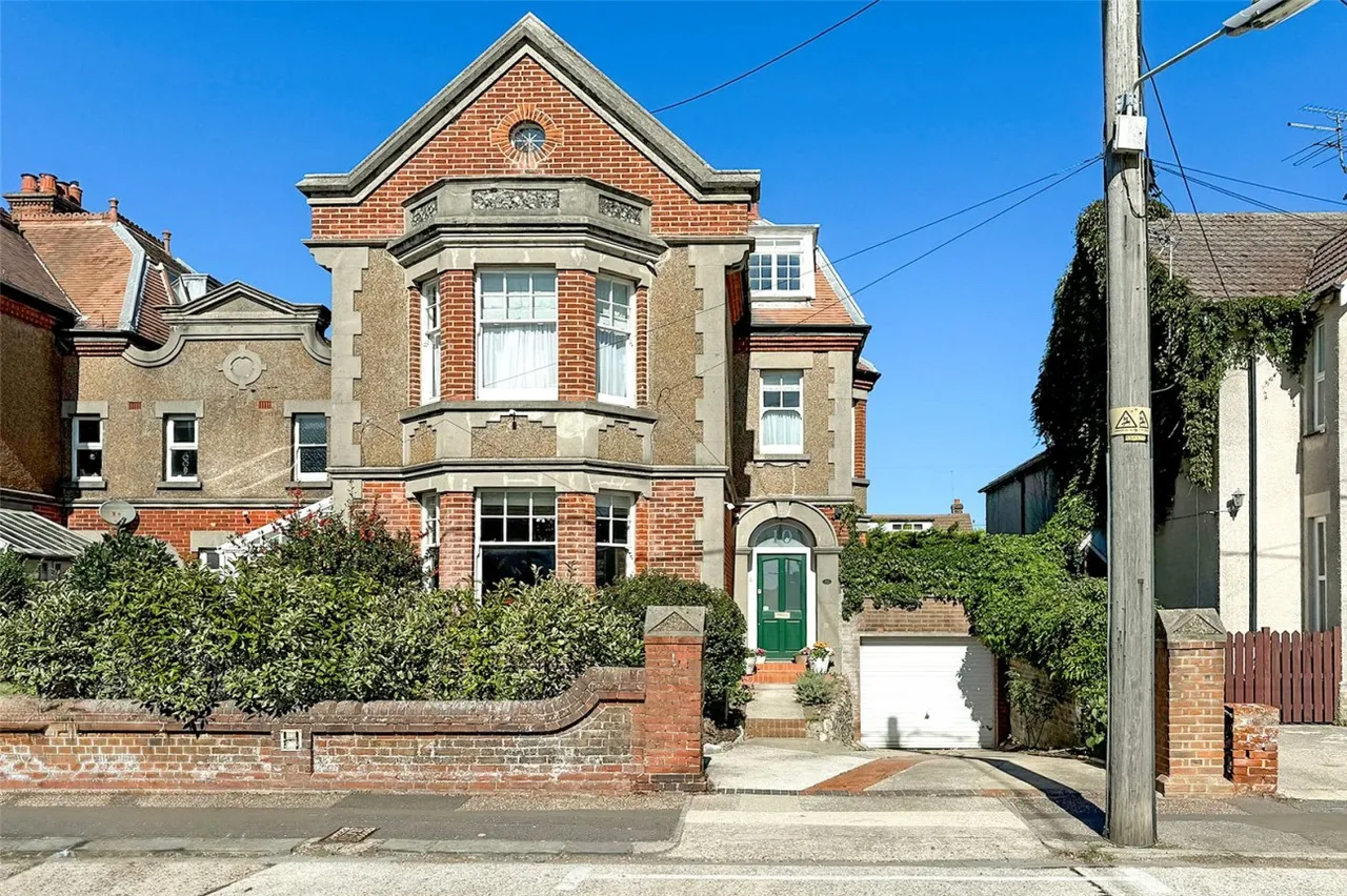 Littlehampton, BN17, photo 32